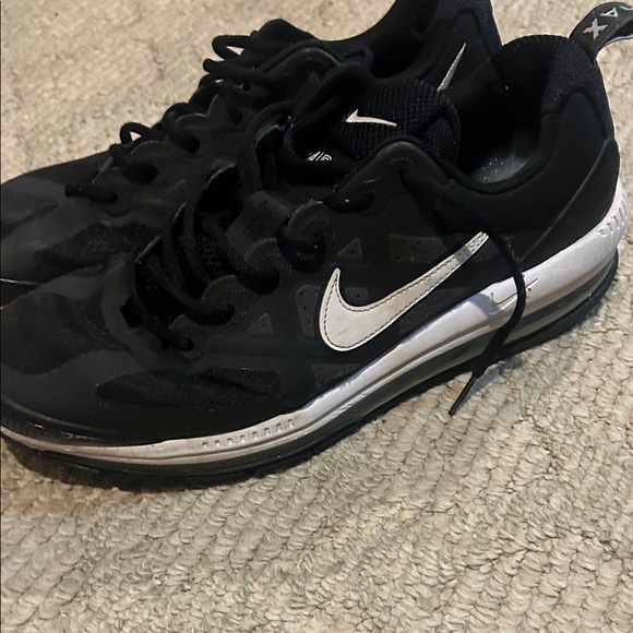 Nike Air Max Genome Black and White Shoes - Picture 10 of 14
